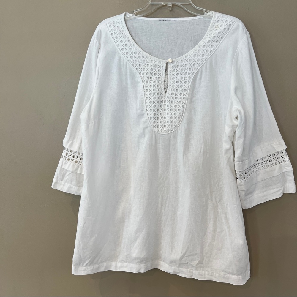 Kohl's White Crochet Detail Blouse